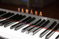 ヤマハ　YAMAHA　C2中古ピアノ